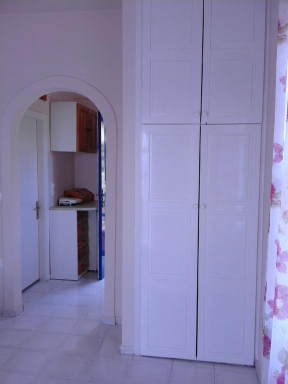 Aprilis Apartments Kionion Dış mekan fotoğraf