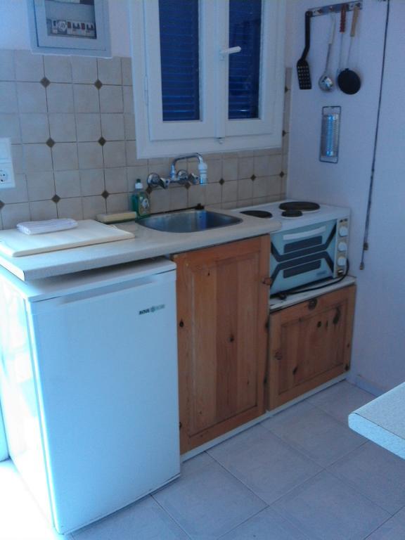 Aprilis Apartments Kionion Dış mekan fotoğraf